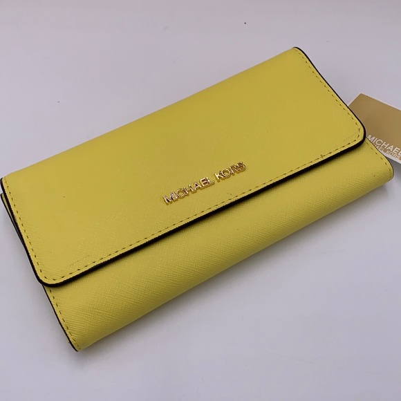 MICHAEL KORS JET SET TRAVEL LARGE TRIFOLD WALLET SUNSHINE COLOR - Picture 15 of 16